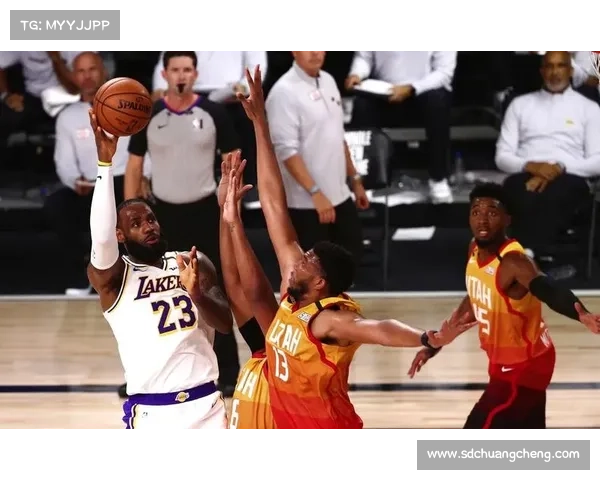 6日10:00视频直播NBA常规赛骑士vs爵士 詹皇欲反弹 6日10:00视频直播NBA常规赛骑士vs爵士 詹皇欲反弹