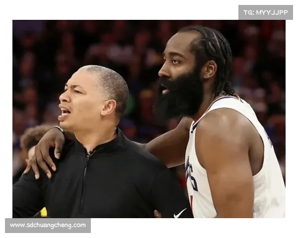 NBA西部决赛:勇士104-90火箭G5 哈登献13失误火箭出局 NBA西部决赛:勇士104-90火箭G5 哈登献13失误火箭出局